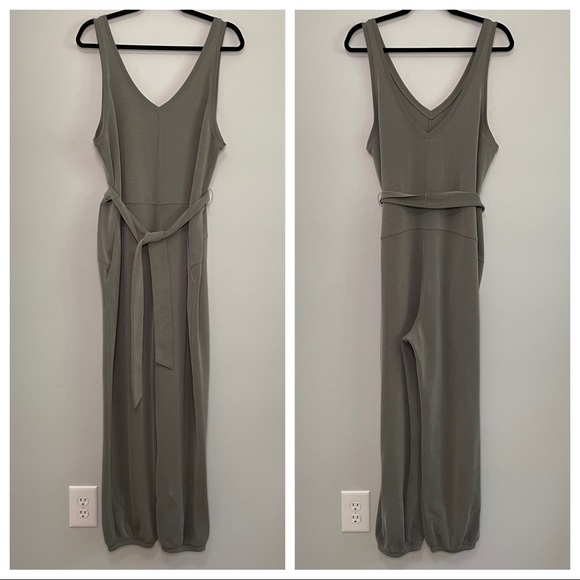 Lululemon Ease Of It All V-Neck Jumpsuit Grey Sage One Piece Softstreme Size 14 - Picture 2 of 6
